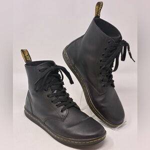 Dr. Martens Tobias Lightweight Leather Lace-Up Boots Men's Sz 8, Women’s Sz 9